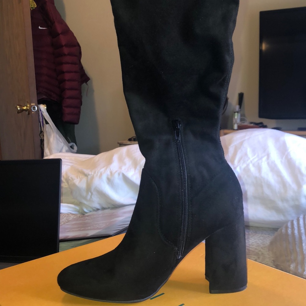 heeled boots